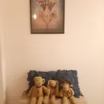 Hollywood Kosciuszki Apartment