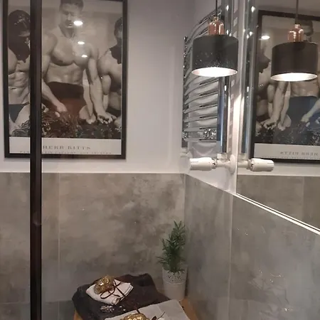 Hollywood Kosciuszki Apartment *