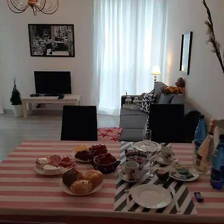 Hollywood Kosciuszki Apartment Lodz