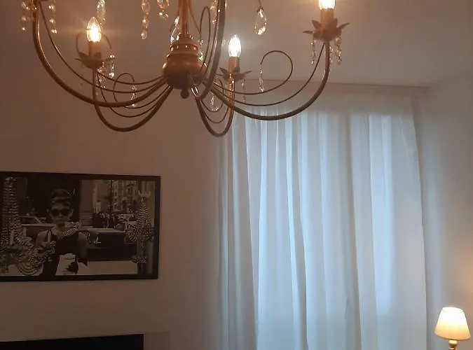 Hollywood Kosciuszki وودج